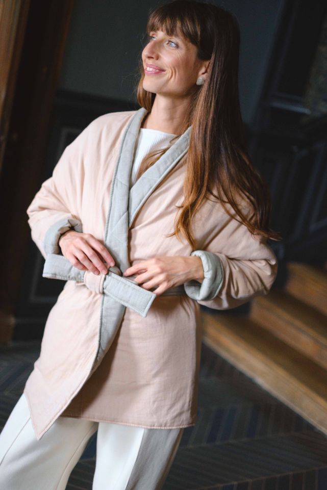 veste kimono matelassée en coton biologique vert et beige